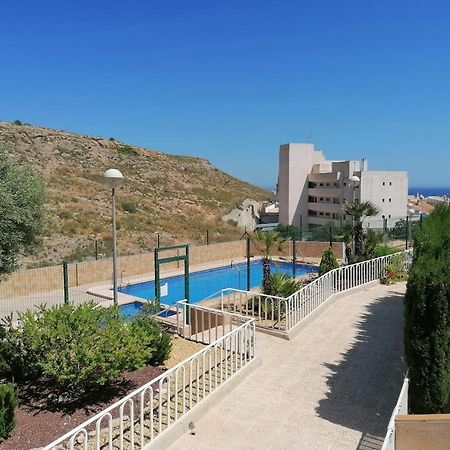 Magnificent 3 Bedroom House Close To The Beach With Community Swimming Pool Santa Pola Exterior foto