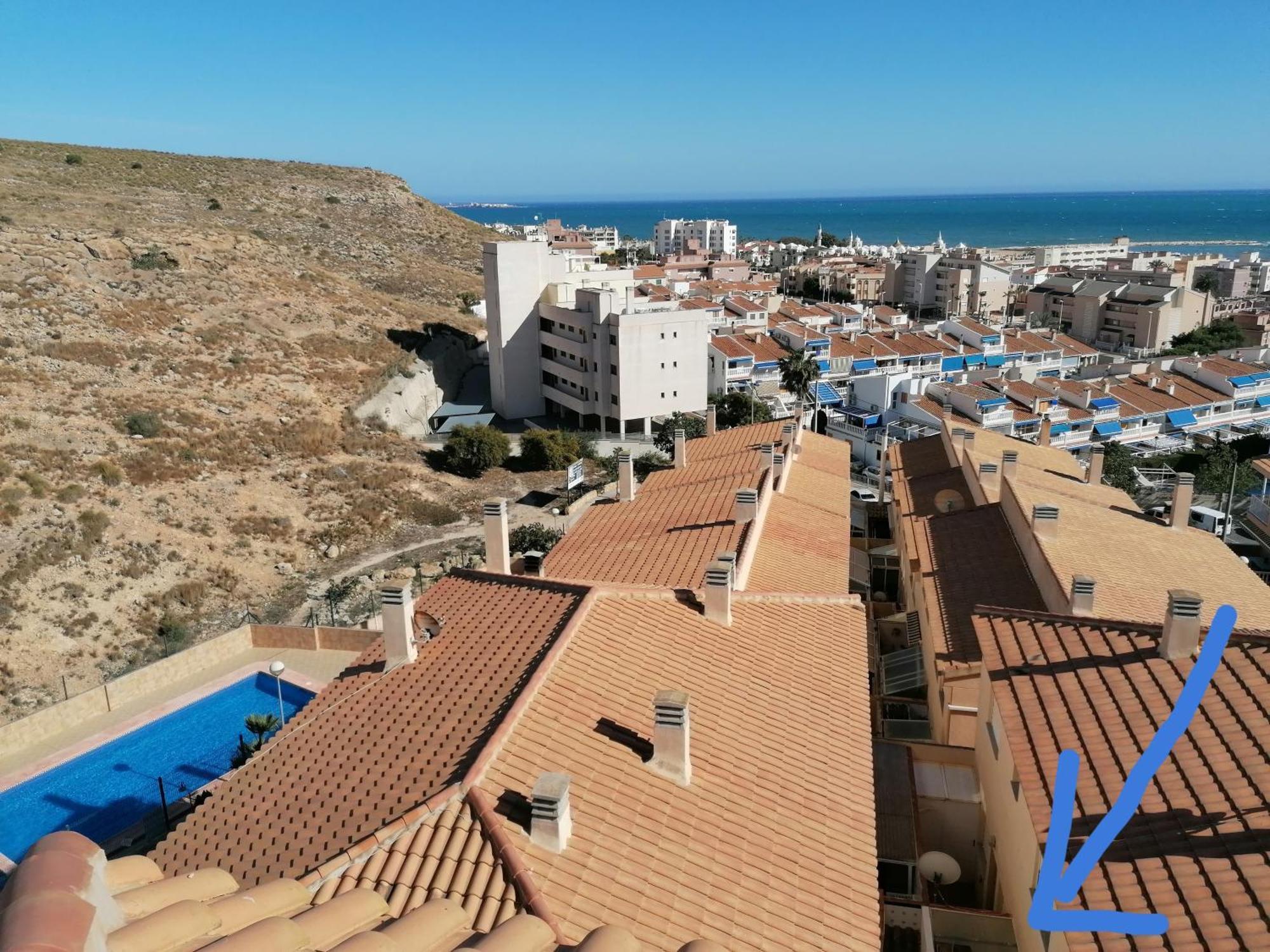 Magnificent 3 Bedroom House Close To The Beach With Community Swimming Pool Santa Pola Exterior foto